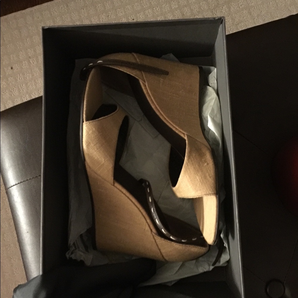 Fendi Linen Wedge Heel